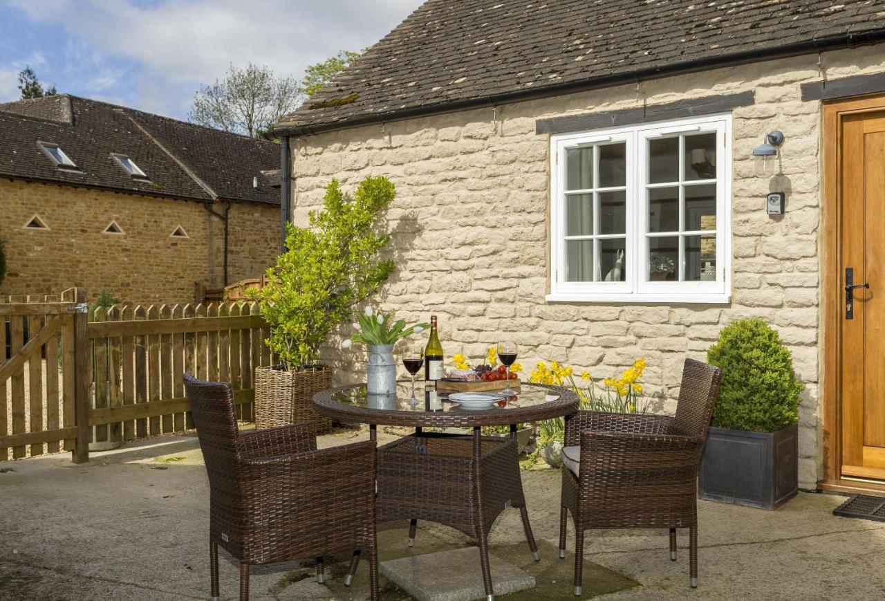 Grooms Cottage Kingham Exterior photo